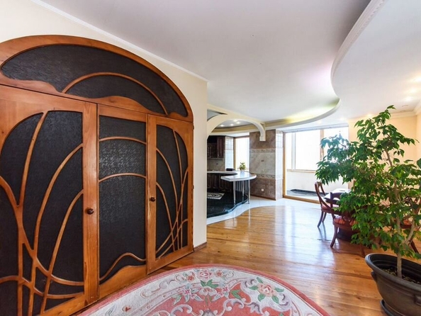 
  Продается 4-комн. квартира, 158.4 м², Никитина ул, д. 19
. Фото 2.