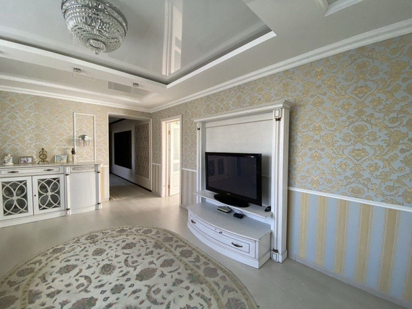 
  Продается 4-комн. квартира, 130 м², Герцена ул, д. 43б
. Фото 4.