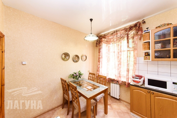 
   Продам 4-комнатную, 95.8 м², Кулева ул, 28

. Фото 22.