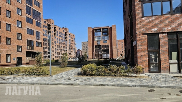 
   Продам 2-комнатную, 63 м², Василия Кандинского, 9/1

. Фото 20.