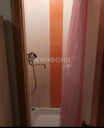 
   Продам комнату, 13.6 м², Полины Осипенко пер, 31а

. Фото 7.