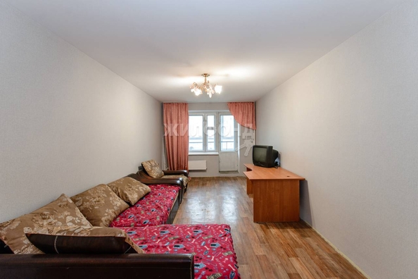 
   Продам 3-комнатную, 79.4 м², Сибирская ул, 115

. Фото 6.