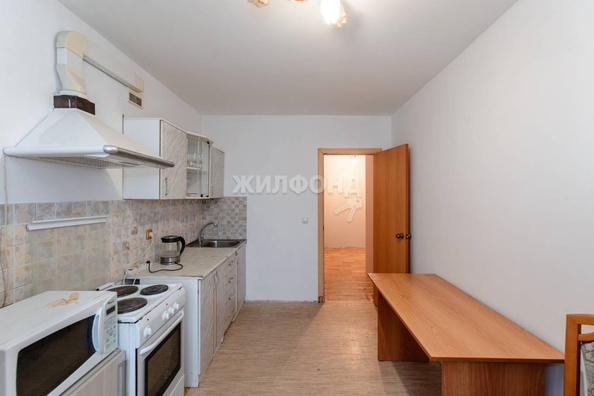 
   Продам 3-комнатную, 79.4 м², Сибирская ул, 115

. Фото 24.