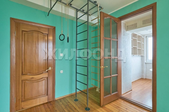 
   Продам 3-комнатную, 90 м², Лебедева ул, 5а

. Фото 10.
