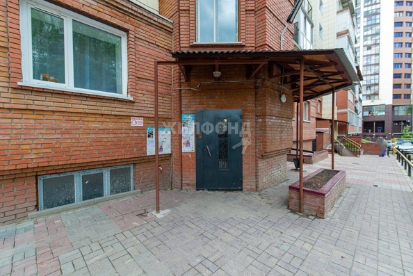 
   Продам 1-комнатную, 28.3 м², Алтайская ул, 24

. Фото 17.