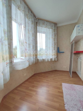 
   Продам 2-комнатную, 74.4 м², Алтайская ул, 10

. Фото 8.