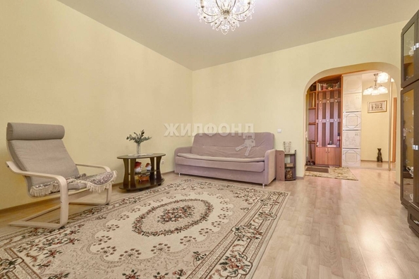 
   Продам 1-комнатную, 51 м², Карла Маркса ул, 34

. Фото 10.