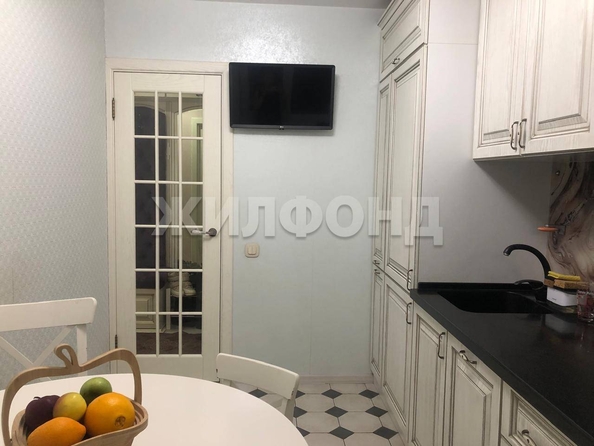 
   Продам 3-комнатную, 62 м², Советская ул, 105

. Фото 3.