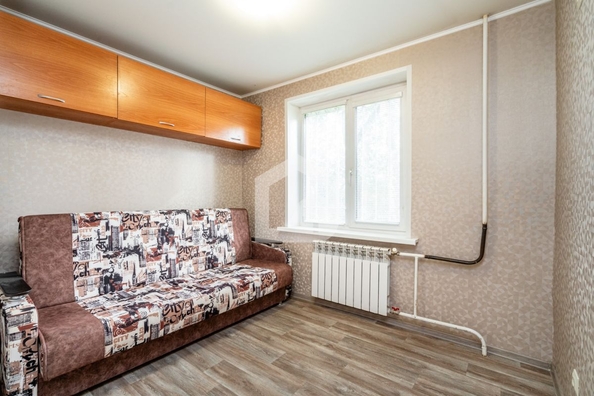 
   Продам 1-комнатную, 14.2 м², Алтайская ул, 169

. Фото 10.