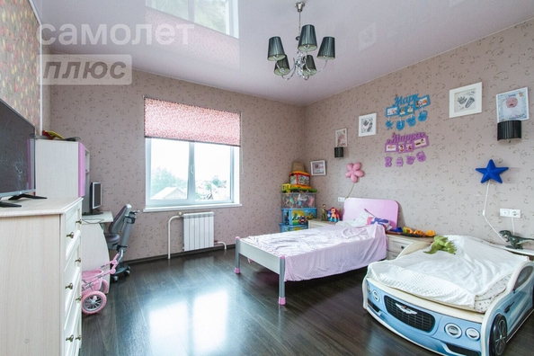 
   Продам 2-комнатную, 56 м², Алеутская ул, 1А

. Фото 1.