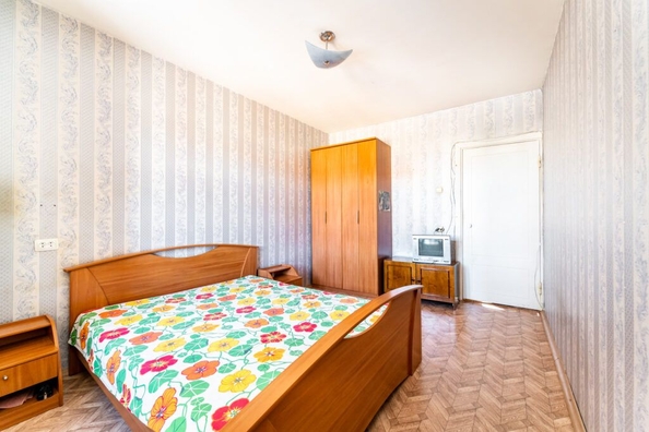 
   Продам 3-комнатную, 78 м², Ивана Черных ул, 18

. Фото 3.