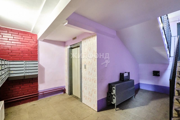 
   Продам 1-комнатную, 39.6 м², Ленская ул, 14

. Фото 20.