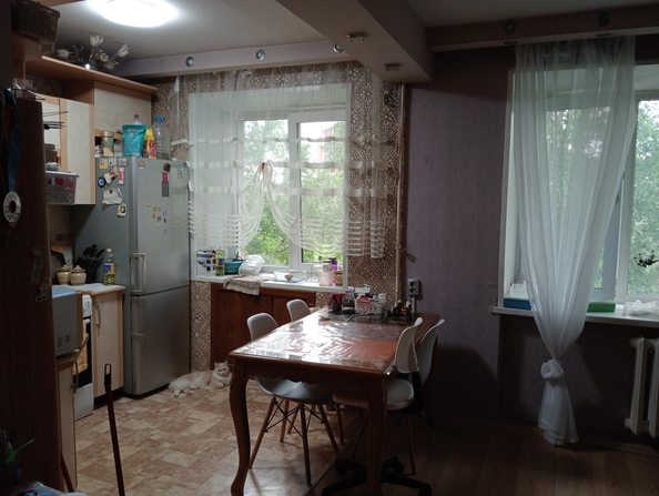 
   Продам 2-комнатную, 44 м², Иркутский тракт, 112

. Фото 9.