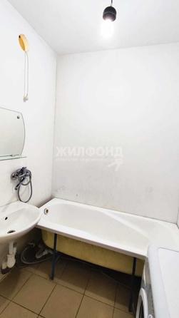 
  Сдам в аренду 1-комнатную квартиру, 56 м², Томск

. Фото 14.