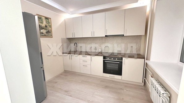 
  Продается 1-комн. квартира, 37.7 м², Учебная ул, д. 8
. Фото 1.