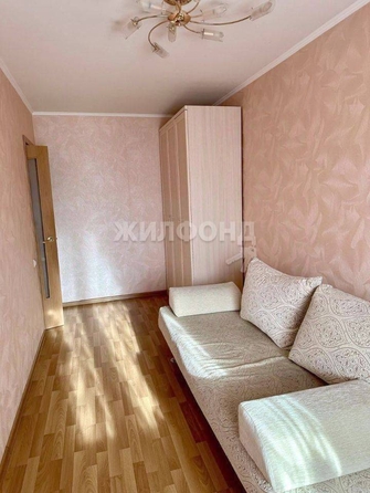 
   Продам 3-комнатную, 77.3 м², Степана Разина ул, 19

. Фото 2.