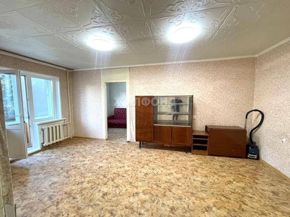 
   Продам 2-комнатную, 44.4 м², Бела Куна ул, 8

. Фото 2.