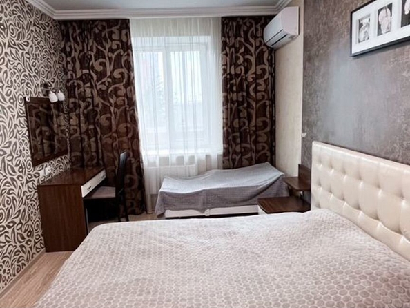 
   Продам 2-комнатную, 62 м², Герасименко ул, 1/8

. Фото 15.