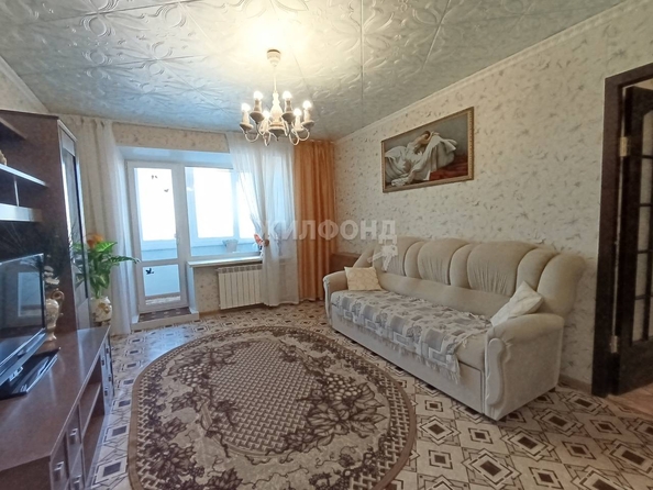 
   Продам 3-комнатную, 67.3 м², Рабочая ул, 64

. Фото 2.