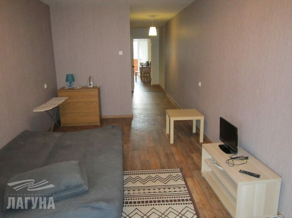 
  Сдам в аренду 1-комнатную квартиру, 45 м², Томск

. Фото 3.