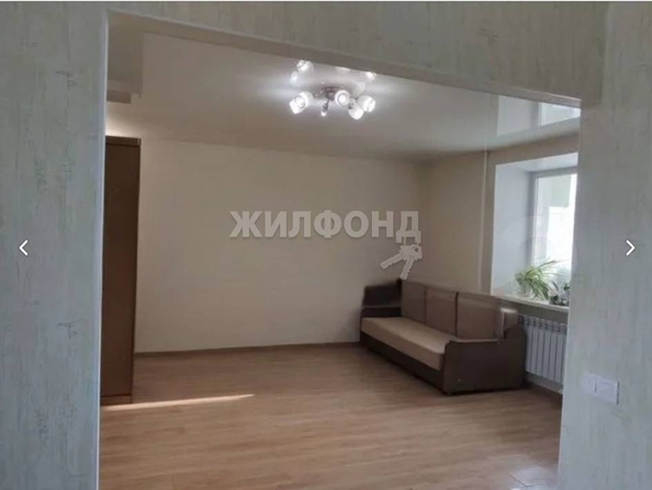 
   Продам 1-комнатную, 35 м², Мокрушина ул, 20/1

. Фото 2.