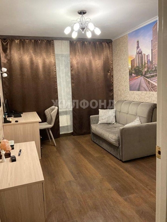 
   Продам 2-комнатную, 48.7 м², Лебедева ул, 76/1

. Фото 10.