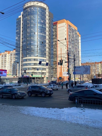 
   Продам 3-комнатную, 77.9 м², Сибирская ул, 56

. Фото 13.