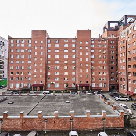 
  Продается 3-комн. квартира, 121.2 м², Никитина ул, д. 37а
. Фото 2.