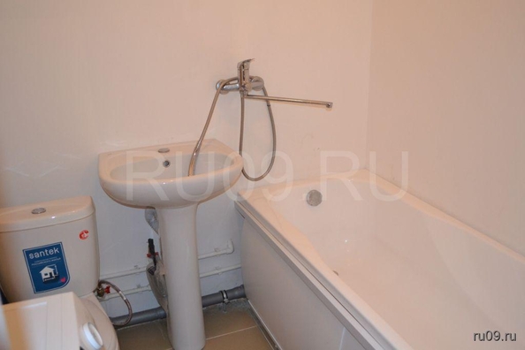 
  Продается 2-комн. квартира, 38.6 м², ЖК Южные Ворота, Титова дом 12а
. Фото 7.