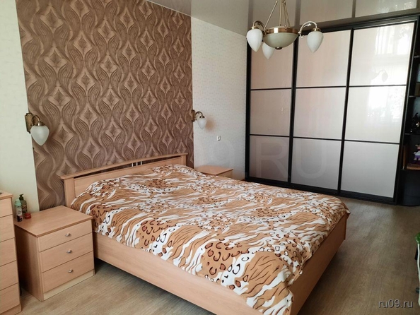 
  Продается 3-комн. квартира, 97 м², Интернационалистов ул, д. 8/2
. Фото 4.
