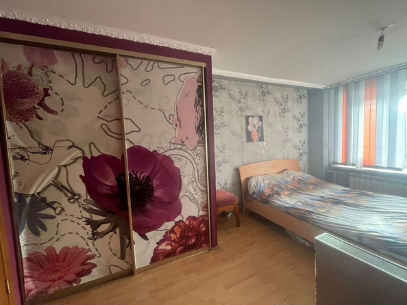 
  Продается 4-комн. квартира, 116 м², Большая Подгорная ул, д. 40
. Фото 3.