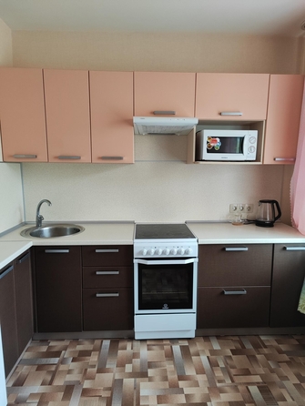 
  Продается 1-комн. квартира, 42.3 м², Дизайнеров ул, д. 9
. Фото 3.