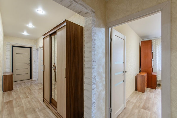 
  Продается 3-комн. квартира, 67 м², Сибирская ул, д. 114
. Фото 16.