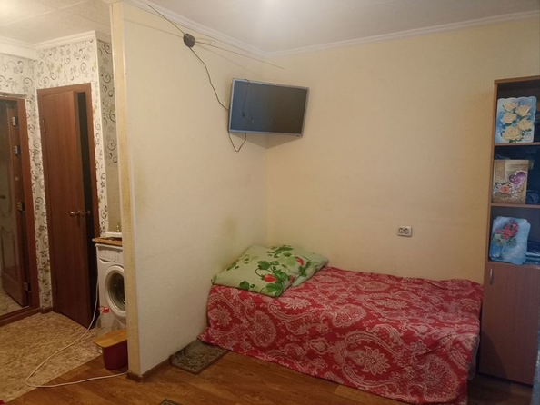 
  Продается 1-комн. квартира, 15.6 м², Колхозная ул, д. 11/1
. Фото 4.