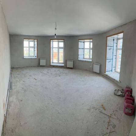 
  Продается 3-комн. квартира, 96.4 м², Большая Подгорная ул, д. 70
. Фото 33.
