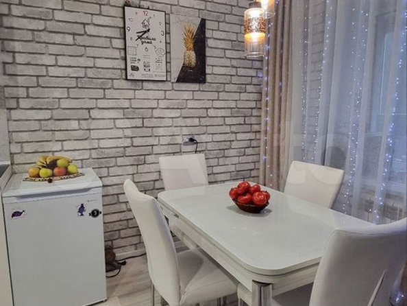 
  Продается 3-комн. квартира, 82.5 м², Ивана Черных ул, д. 66
. Фото 5.