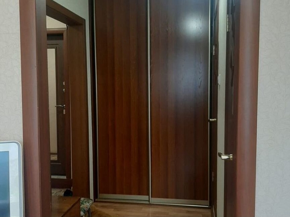 
  Продается 2-комн. квартира, 54.3 м², Сибирская ул, д. 112
. Фото 8.