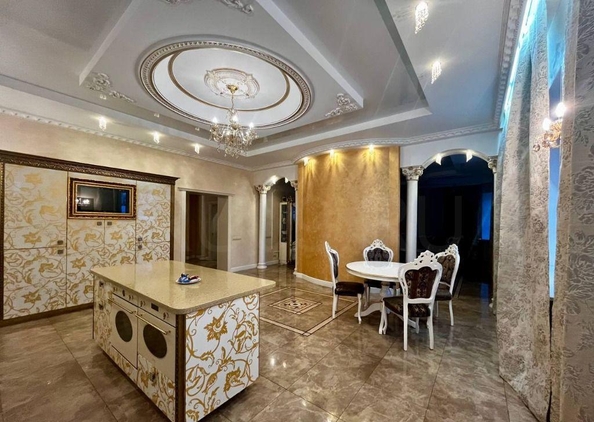 
  Продается 4-комн. квартира, 205.3 м², Карла Маркса ул, д. 11а
. Фото 6.