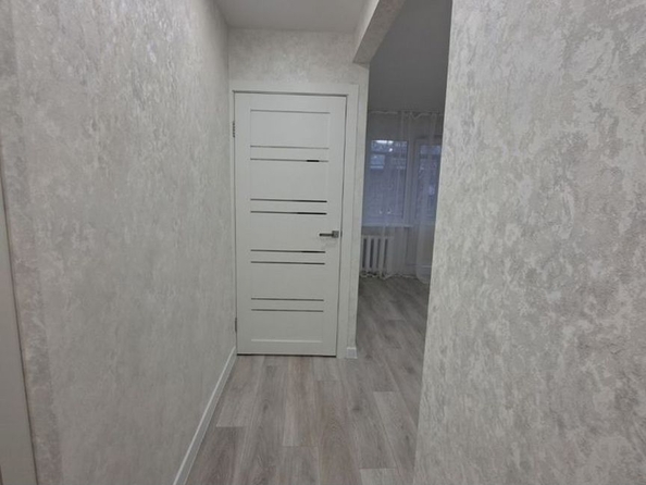 
  Продается 1-комн. квартира, 30.5 м², Бела Куна ул, д. 32
. Фото 3.