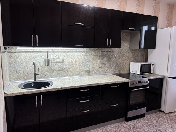 
  Продается 2-комн. квартира, 59.5 м², Юрия Ковалева ул, д. 40
. Фото 1.