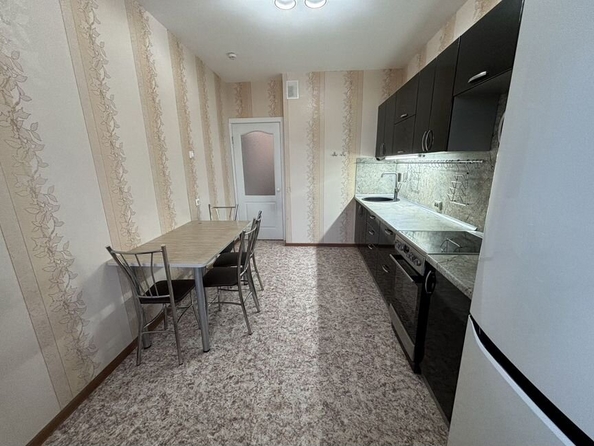 
  Продается 2-комн. квартира, 59.5 м², Юрия Ковалева ул, д. 40
. Фото 4.