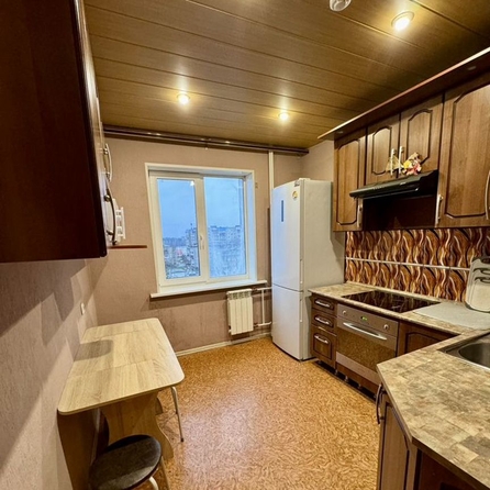 
  Продается 4-комн. квартира, 68.5 м², Айвазовского ул, д. 33
. Фото 2.