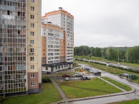 
  Продается 2-комн. квартира, 61 м², Герасименко ул, д. 1/22
. Фото 2.
