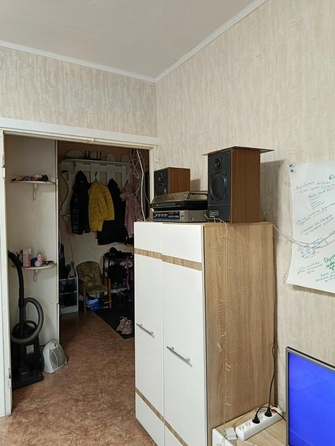 
   Продам 3-комнатную, 63.5 м², Лебедева ул, 11

. Фото 13.