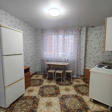 
  Сдам в аренду 1-комнатную квартиру, 50 м², Томск

. Фото 8.