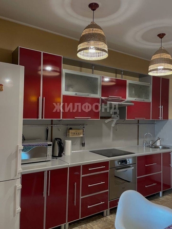 
   Продам 1-комнатную, 47.7 м², Розы Люксембург ул, 19

. Фото 2.