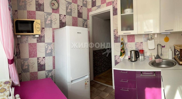 
   Продам 2-комнатную, 41.9 м², Иркутский тракт, 15Б

. Фото 3.