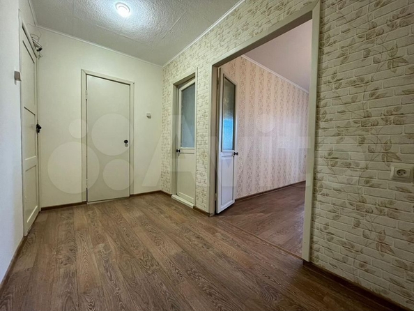 
   Продам 1-комнатную, 36.4 м², Октябрьская ул, 15

. Фото 9.