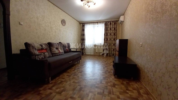 
   Продам 1-комнатную, 35 м², Энтузиастов ул, 45

. Фото 3.