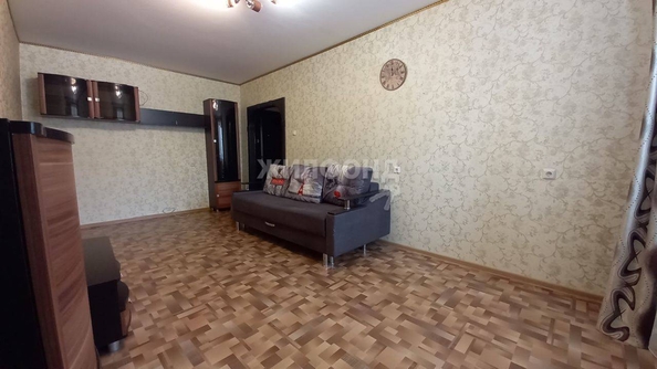 
   Продам 1-комнатную, 35 м², Энтузиастов ул, 45

. Фото 4.